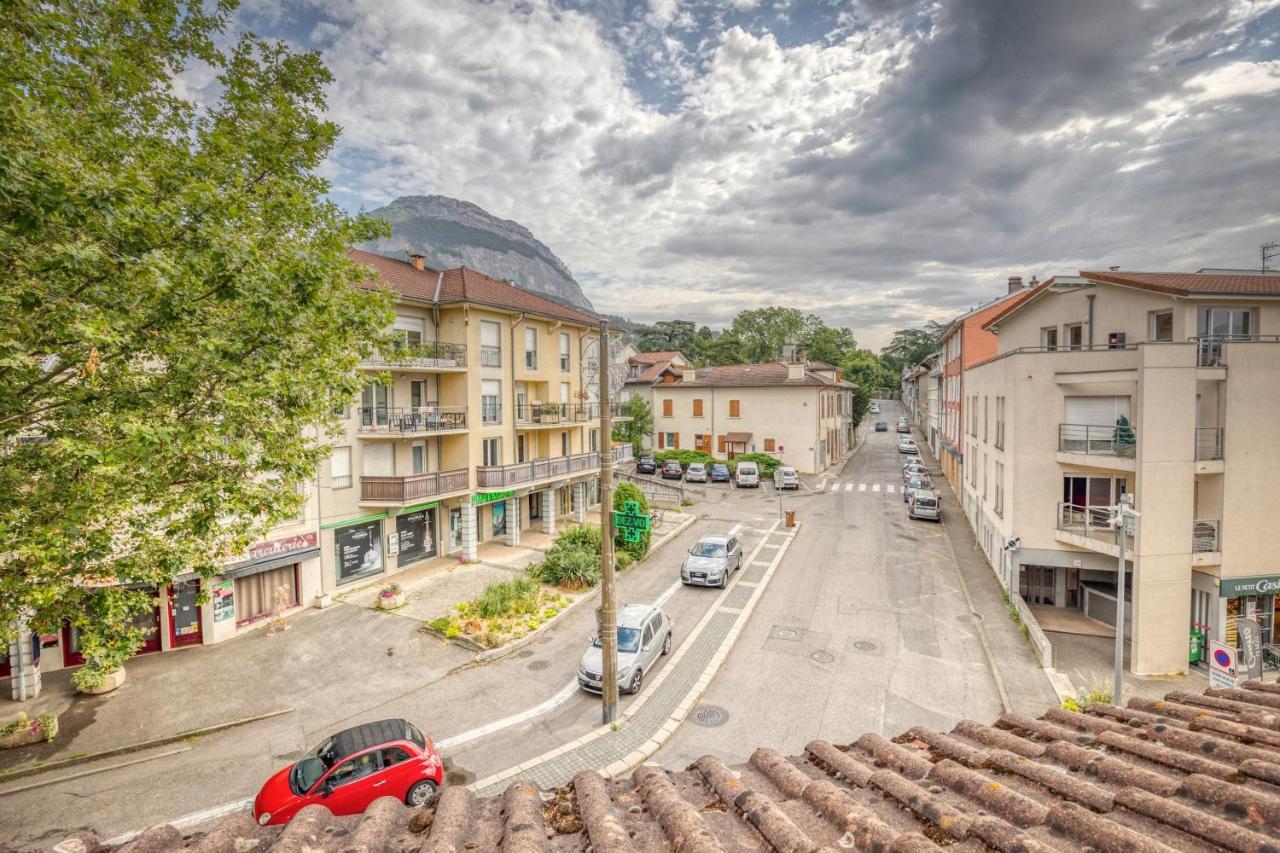 Appartement Le Loft 39 - Chu à La Tronche  Extérieur photo